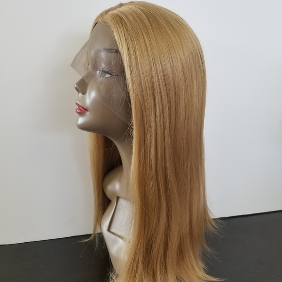 Strawberry blond synthetic lace front wig - Picture 2 of 7